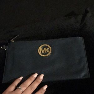 MK wallet Navy blue, MK bag, crop top